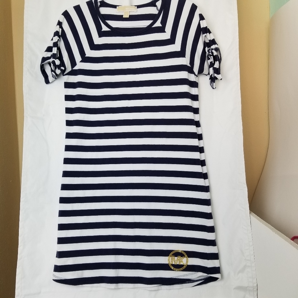 Michael Kors Dress, Size Sm, Really cute and Comfy.  A136